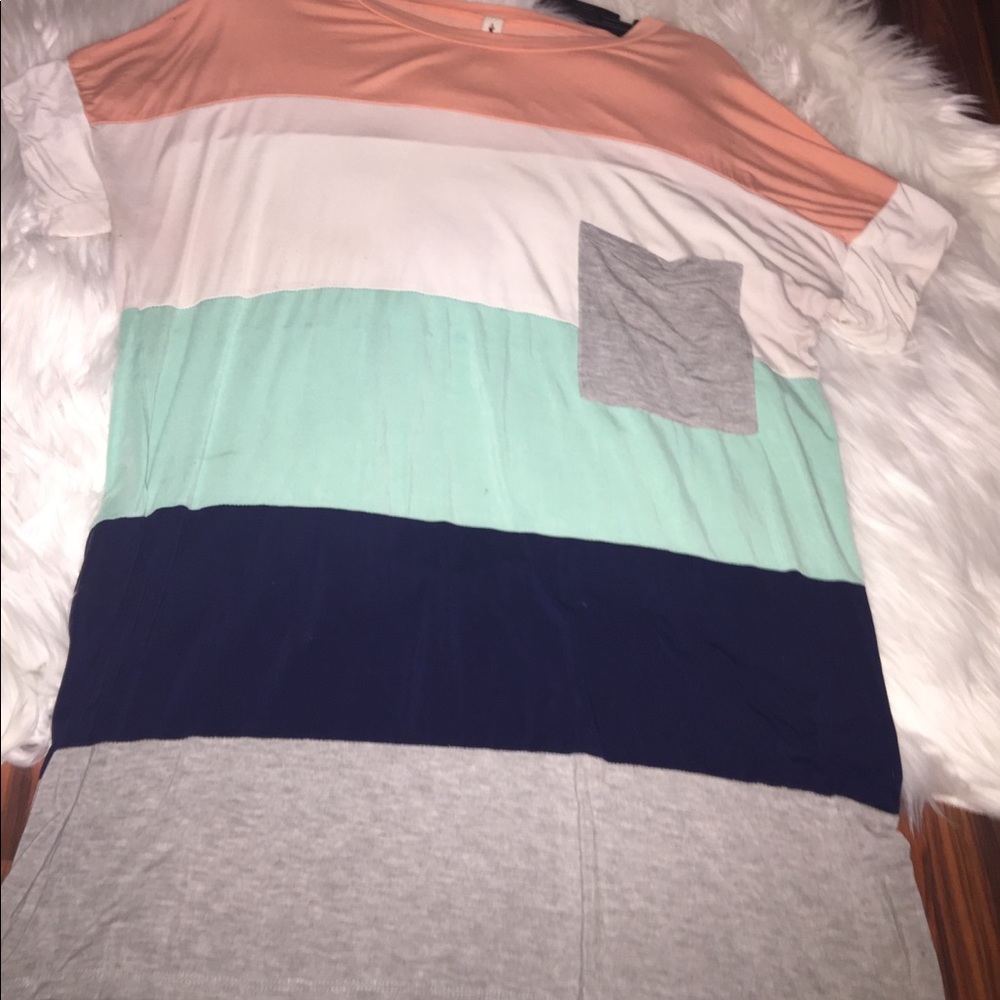 Color block short sleeve shirt